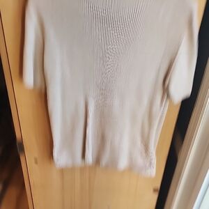 Cream Short Sleeve Knit Top